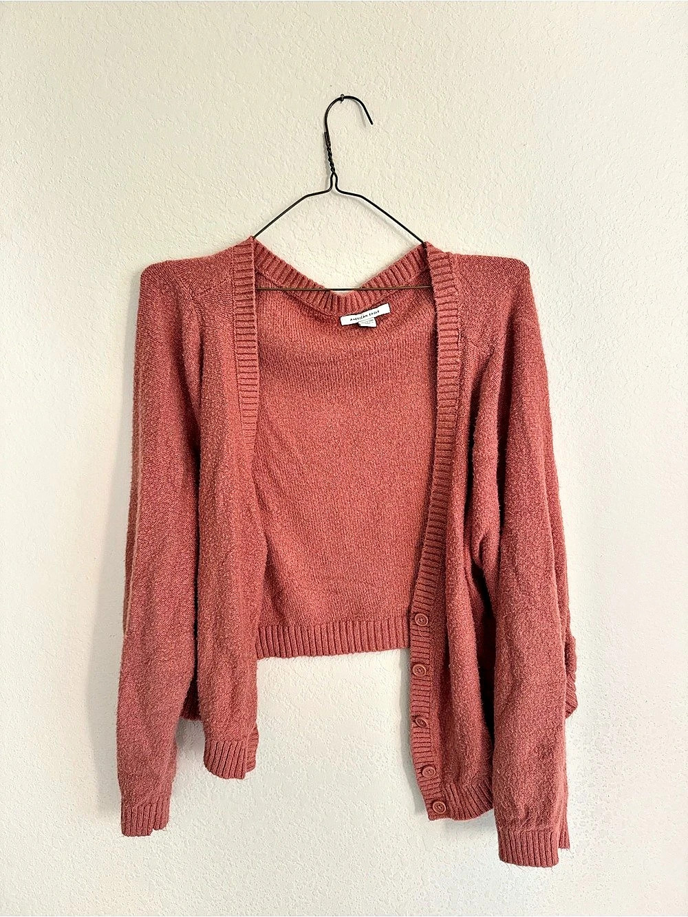 American Eagle Outfitters Cropped Cardigan in Pink